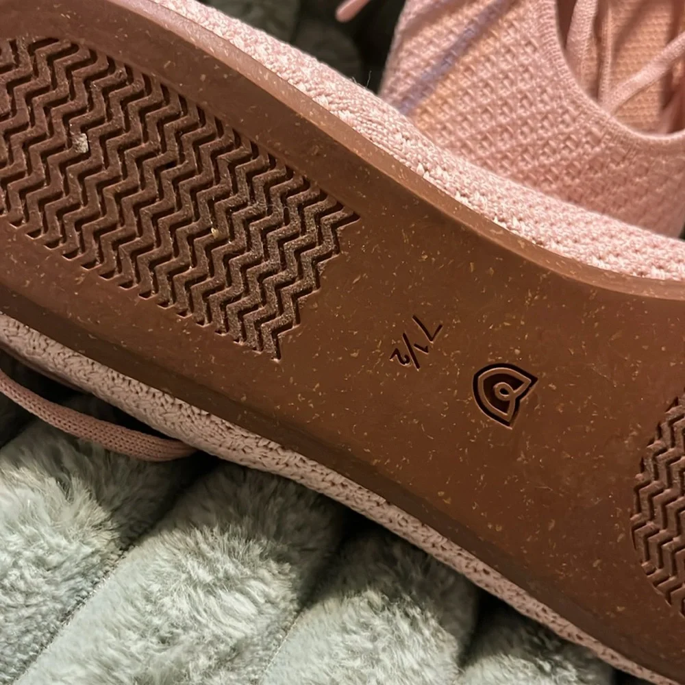 Rothy’s - Picture 4 of 4